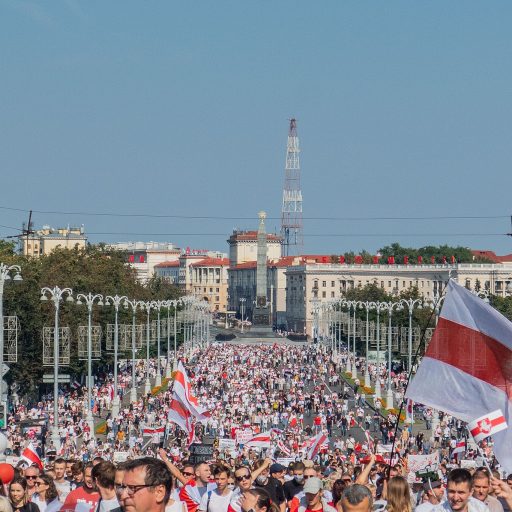 2048px-2020_Belarusian_protests_—_Minsk,_30_August_p0013